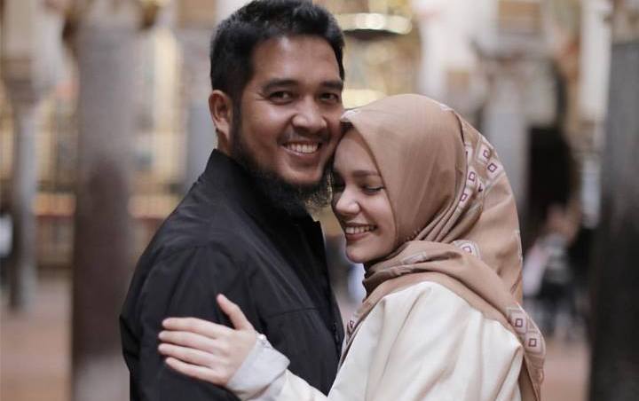 Bahas Soal Surga, Dewi Sandra Akui Makin Cerewet ke Sang Suami Sejak #DiRumahSaja