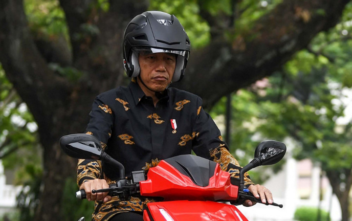 Sempat Kena 'Prank' Buruh Bangunan, Lelang Motor Listrik Jokowi Dimenangkan Anak Hary Tanoe