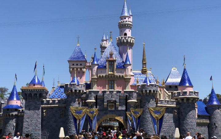 Disneyland Hingga Universal Studio Kembali Dibuka Untuk Wisatawan
