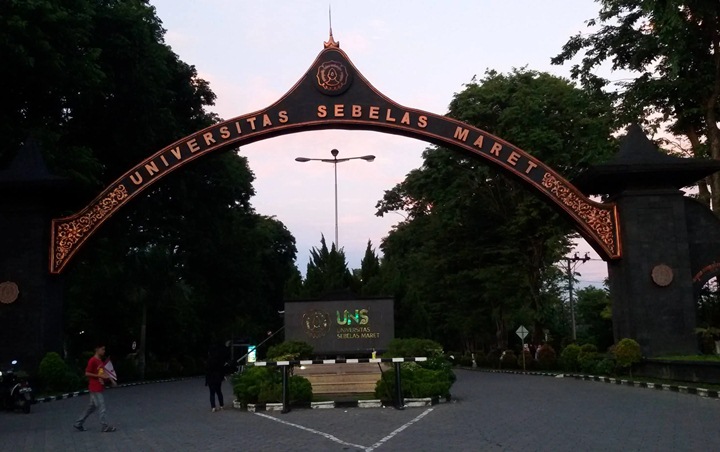 Tagar 'UNS Bohong' Trending Usai Rektor Sebut Siap Lanjutkan Kuliah Daring Walau New Normal