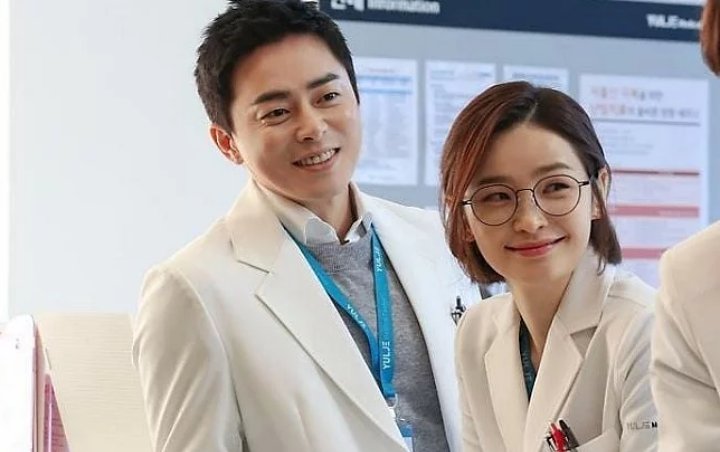 Jeon Mi Do Merinding Tahu Direkomendasikan Jo Jung Suk Cs Bintangi 'Hospital Playlist'