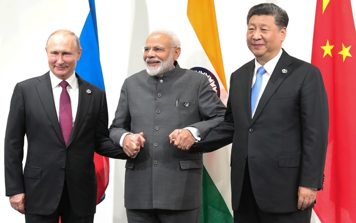 Bawa Status Sekutu, Rusia Ikut Komentari Bentrok Pasukan India-Tiongkok
