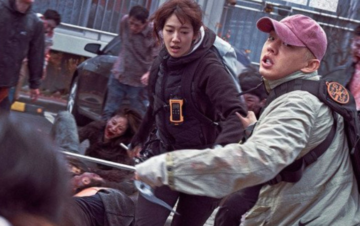 '#ALIVE' Park Shin Hye Cetak Rekor Film dengan Penonton Terbanyak Hari Pertama Sejak Pandemi Corona