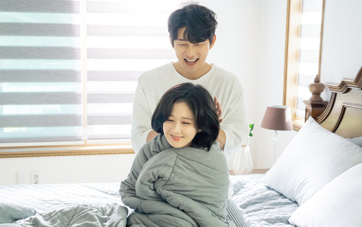 Jang Nara dan Go Joon Habiskan Malam Panas Bersama di 'Oh My Baby' Bikin Netizen Heboh