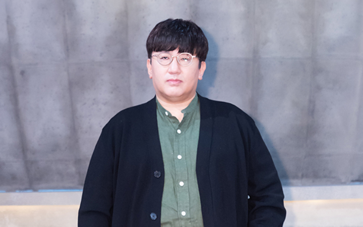 Bang Si Hyuk Ungkap 3 Kualifikasi Yang Dia Cari Untuk Debut Grup Jebolan 'I-LAND'