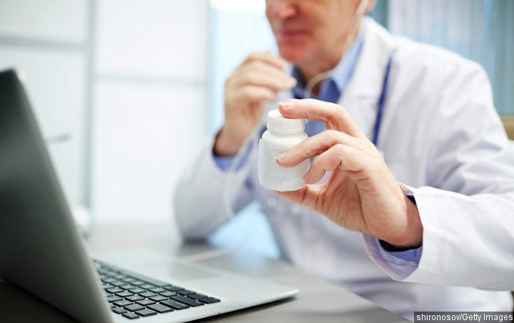 Tenaga Medis Berguguran, Menkes Dorong Penggunaan Telemedicine Cegah Penularan COVID-19