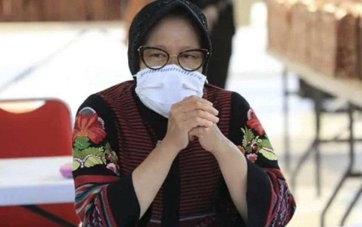 Wali Kota Surabaya Risma Usir Pesepeda, Ingatkan Virus Corona Bisa Menyebar di Udara