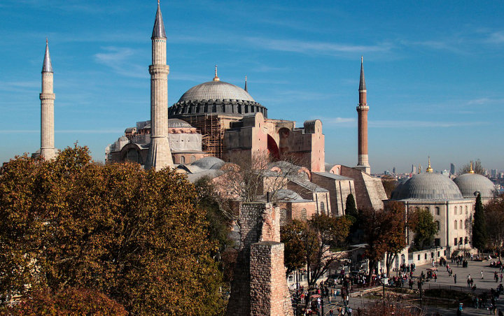 Hagia Sophia Jadi Klaster Baru Corona di Turki