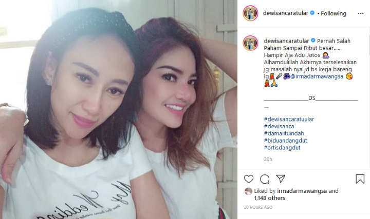 Sempat Ribut Besar, Dewi Sanca dan Irma Darmawangsa Tunjukkan Keakraban