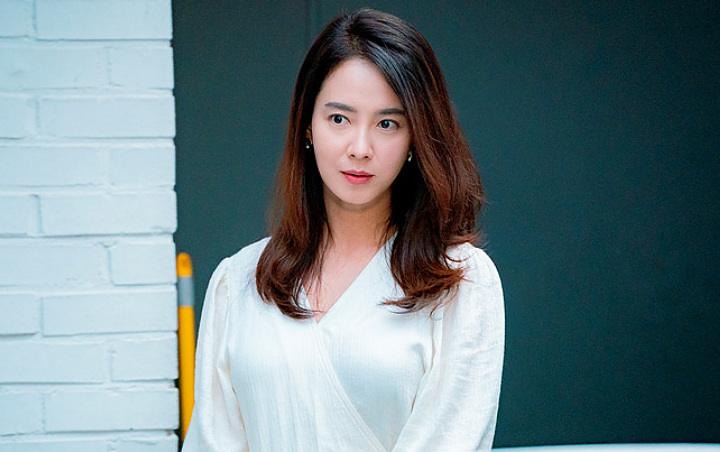 Song Ji Hyo Ungkap Persiapan Akting Jadi Bos Geng Hong Kong di 'Was It Love?'