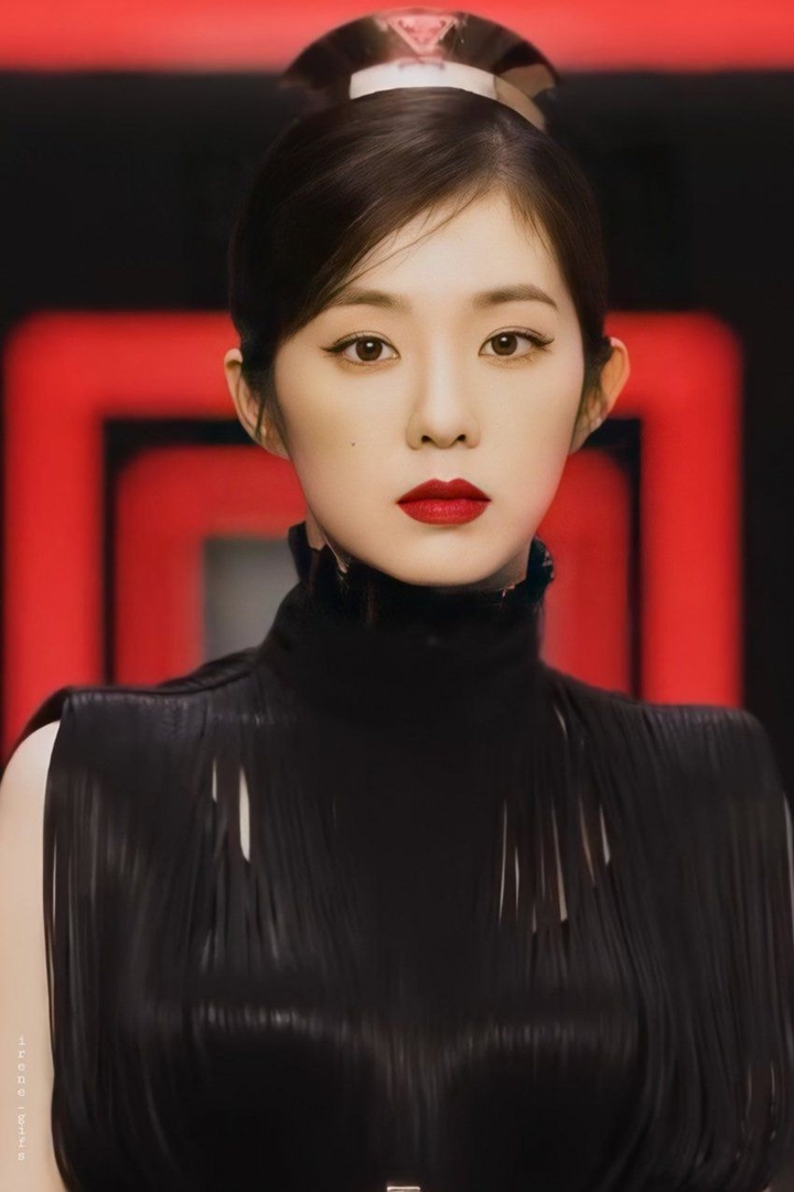 Visual Tak Nyata, Irene Red Velvet Disebut Bukan Manusia Saking Cantiknya di Iklan Prada