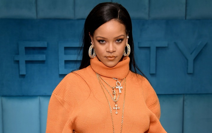 Rihanna Minta Maaf pada Umat Muslim Usai Polemik Lagu Berisi Hadis di Fashion Show Savage X Fenty