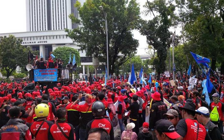 Hampir 1.000 Anarko Diamankan Polisi Buntut Demo Rusuh di Jakarta
