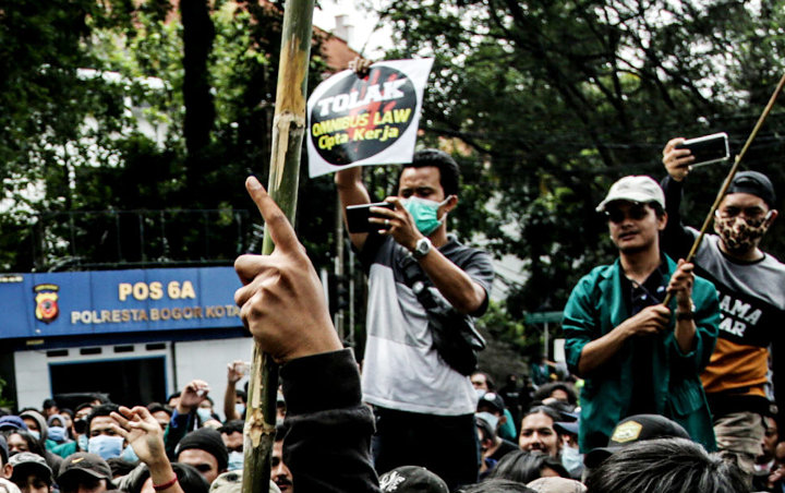 Diduga Terlibat Ricuh Demo Omnibus Law, Ketua KAMI Medan Ditangkap