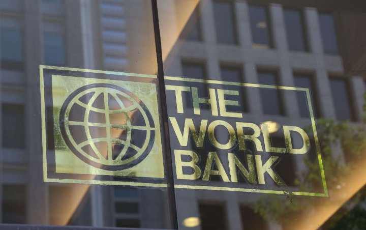 Di Indonesia Banyak Ditentang, Bank Dunia Malah Dukung UU Ciptaker