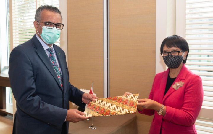 Ketemu Menlu RI, Bos WHO Puji Indonesia Soal Vaksin Virus Corona 