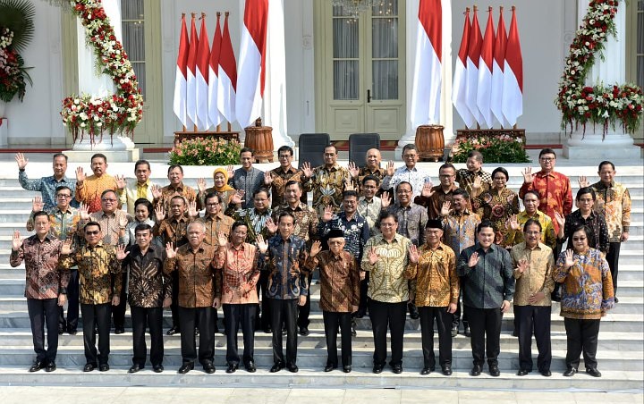 Setahun Jokowi-Ma'ruf, 4 Menteri Ini Sukses Curi Perhatian Lewat Kontroversi