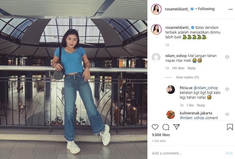 Rosa Meldianti Tampil Sporty Saat ke Mall, Netter Sindir Agar Tak Tahan Napas Lama-lama