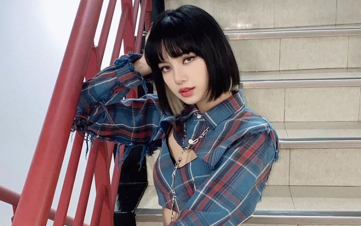 Lisa BLACKPINK Batalkan Pesanan Kamera Karena Alasan Tak Terduga