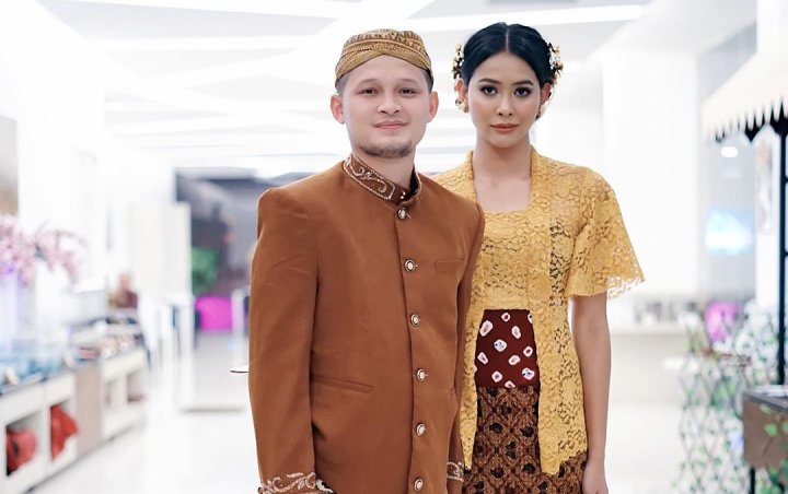 Bagikan Foto  USG Calon Bayi Senyum  Bunga Jelitha Jawab 