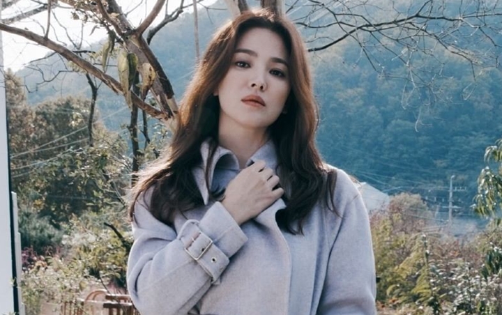 Song Hye Kyo Rayakan Ultah Penata Riasnya, Dipuji Cantik Luar Dalam