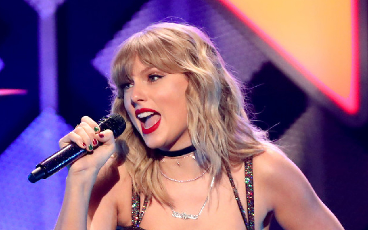 Taylor Swift Mulai Garap Ulang Album Lama Usai Master Musik Dijual Scooter Braun