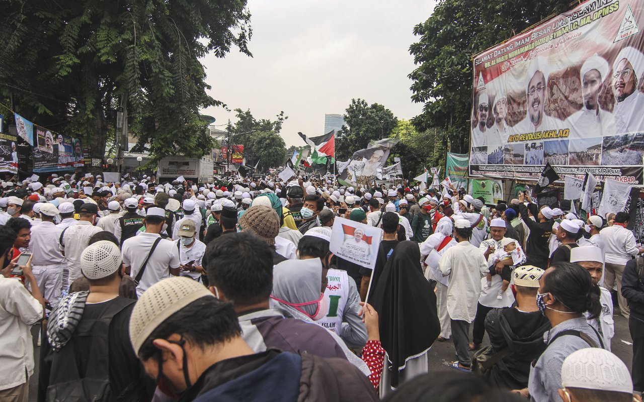 Epidemiolog Sebut Tak Ada Klaster Corona di Kerumunan Petamburan, Anggota DPRD DKI Protes