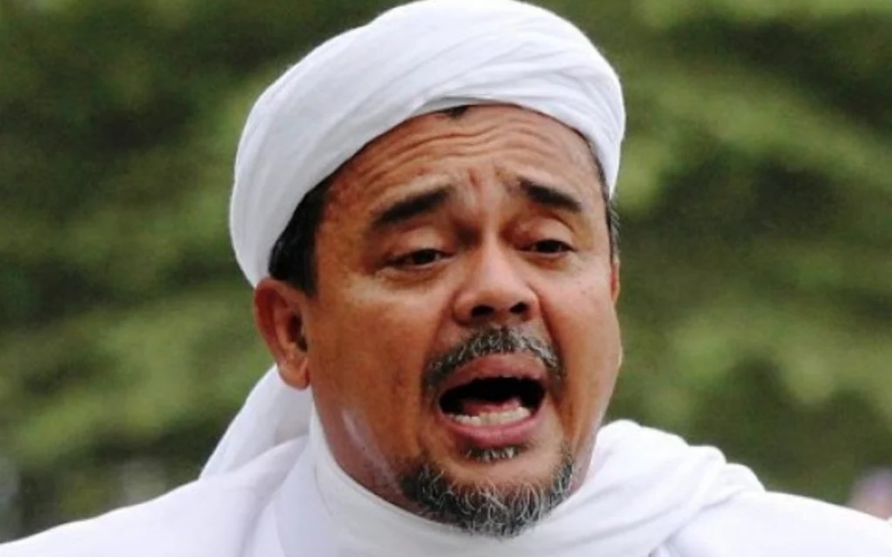 FPI Beberkan Alasan Habib Rizieq 'Kabur' Dari RS UMMI Lewat Pintu Belakang