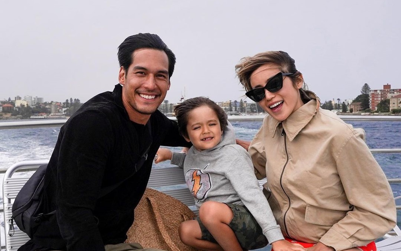 Richard Kyle Bagikan Momen Bareng El Barack, Postingan Jessica Iskandar di Tempat Yang Sama Disorot