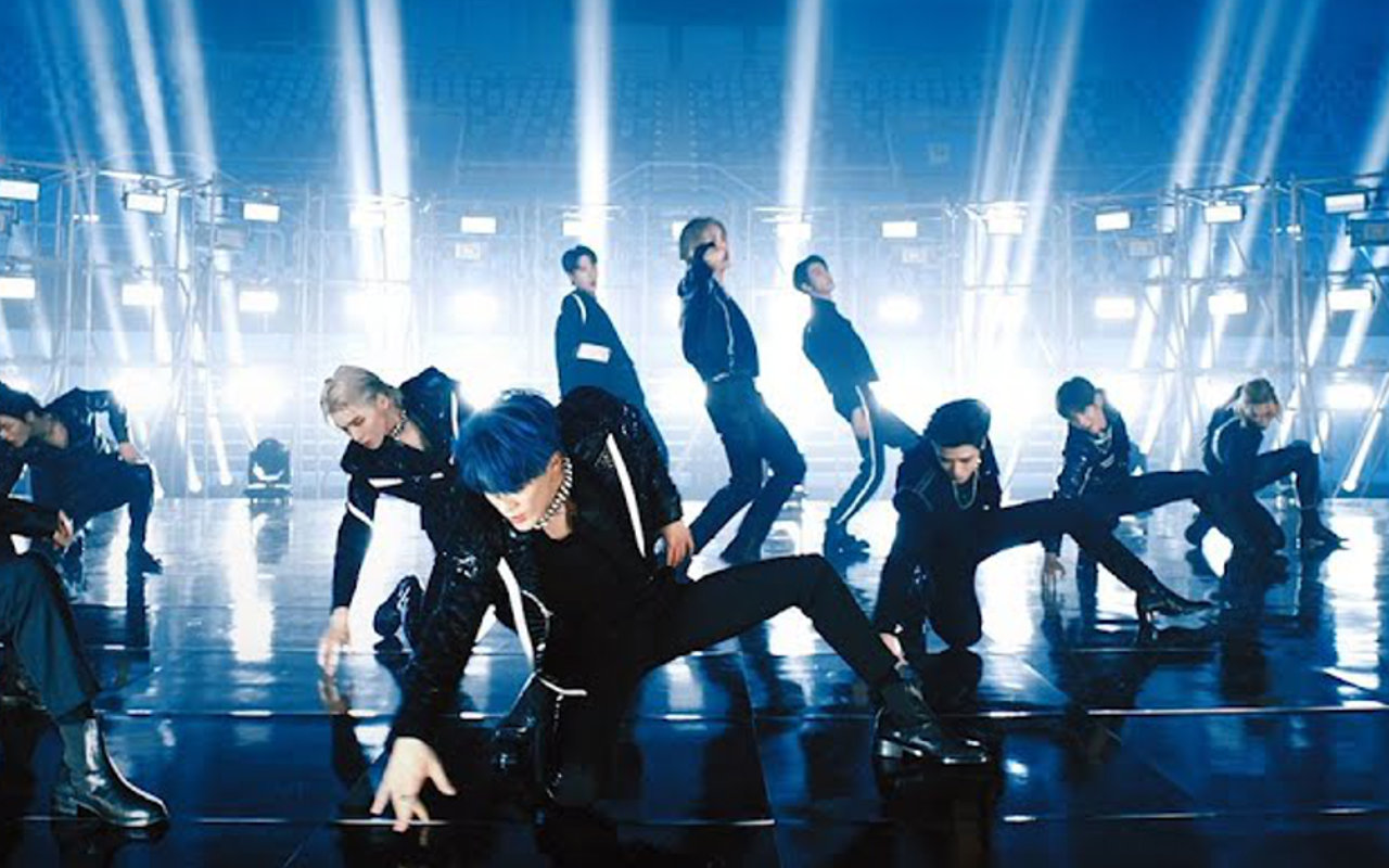 NCT Banjir Pujian dengan Gabungkan Empat Lagu dan Hadirkan Koreografi Memukau di MV 'RESONANCE'