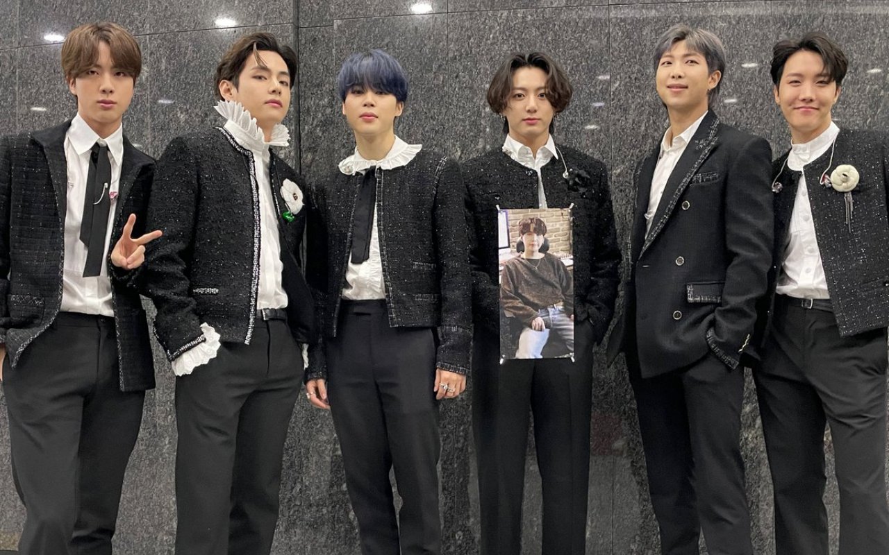 Melon Music Awards 2020: Penampilan BTS Tuai Decak Kagum, RM Dibilang Mirip Profesor