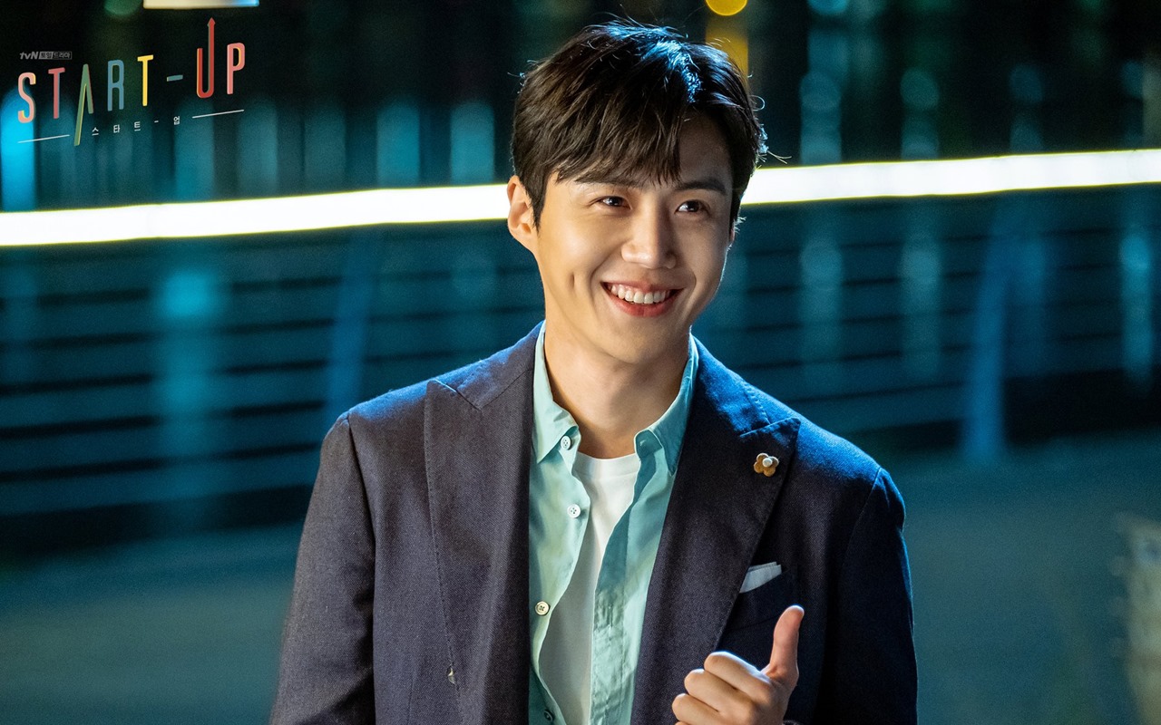 Mapan Tapi Jadi Sad Boy, Kim Seon Ho Ungkap Kemiripan dengan Han Ji Pyeong 'Start Up'