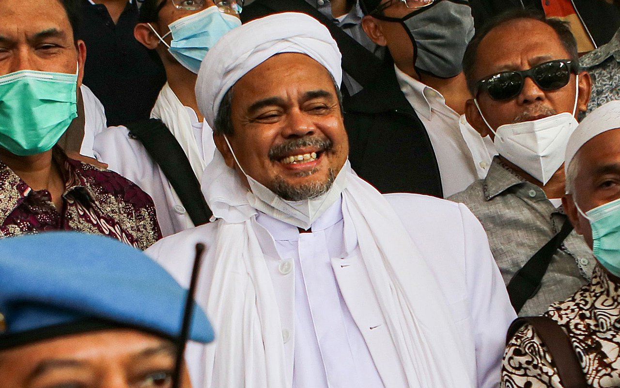 Habib Rizieq Jadi Tersangka Tunggal di Kerumunan Megamendung Gara-Gara Ini