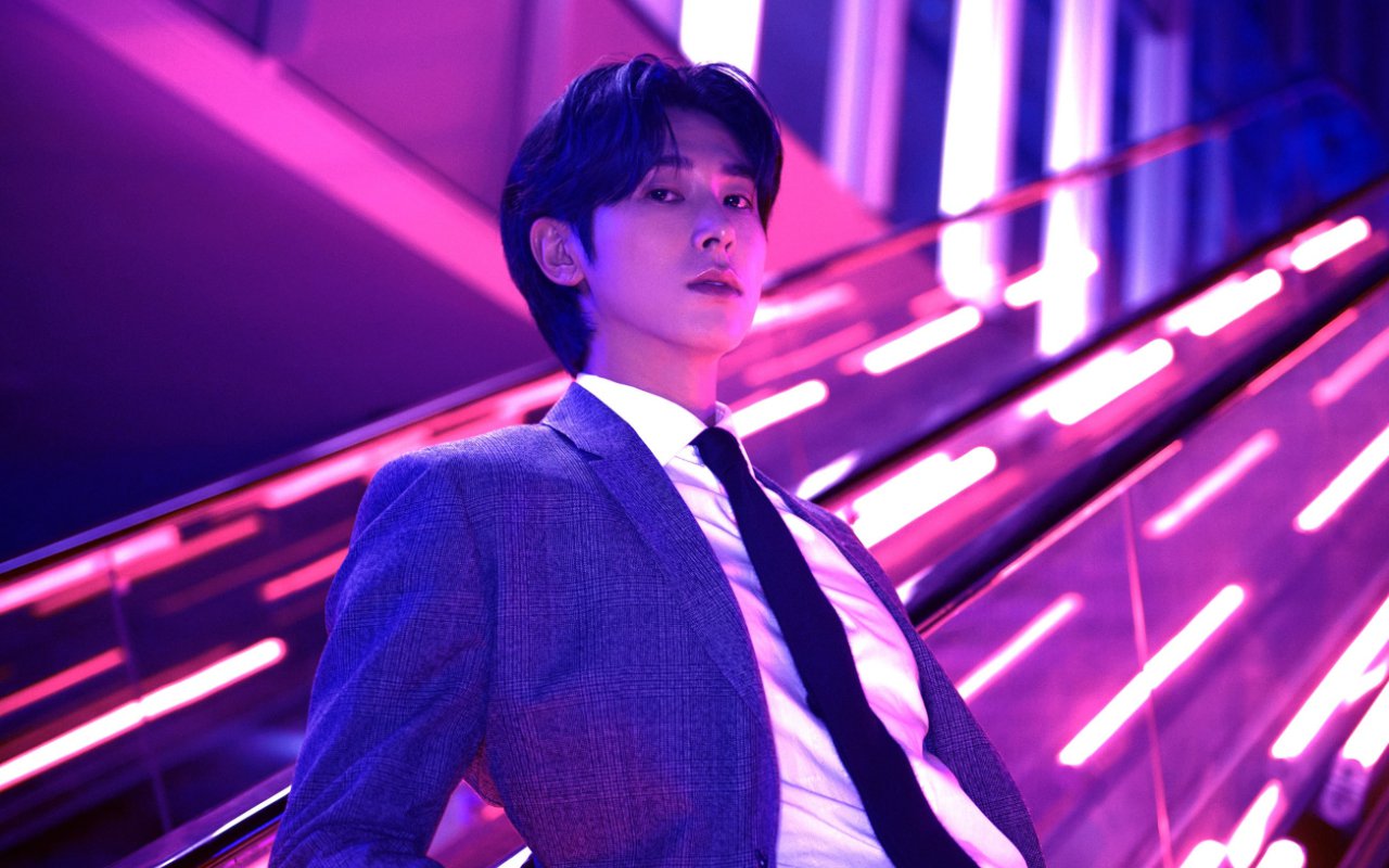 Yunho TVXQ Tampil Futuristik Kenakan Baju Besi Dalam Trailer Comeback 'Time Machine'