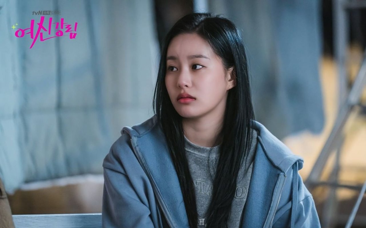 Jadi Jahat, Kelakuan Park Yoo Na di 'True Beauty' Picu Amarah Netizen