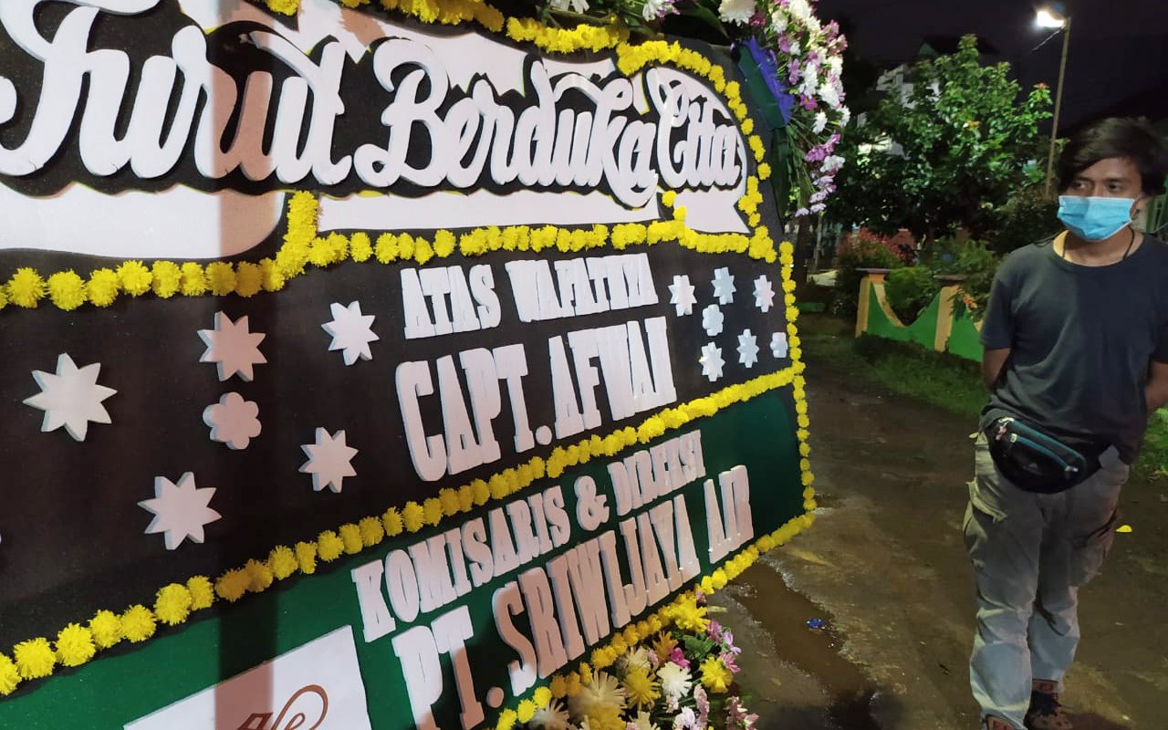 Jenazah Pilot Sriwijaya Air Tiba, Jasa Raharja Serahkan Santunan Untuk Keluarga