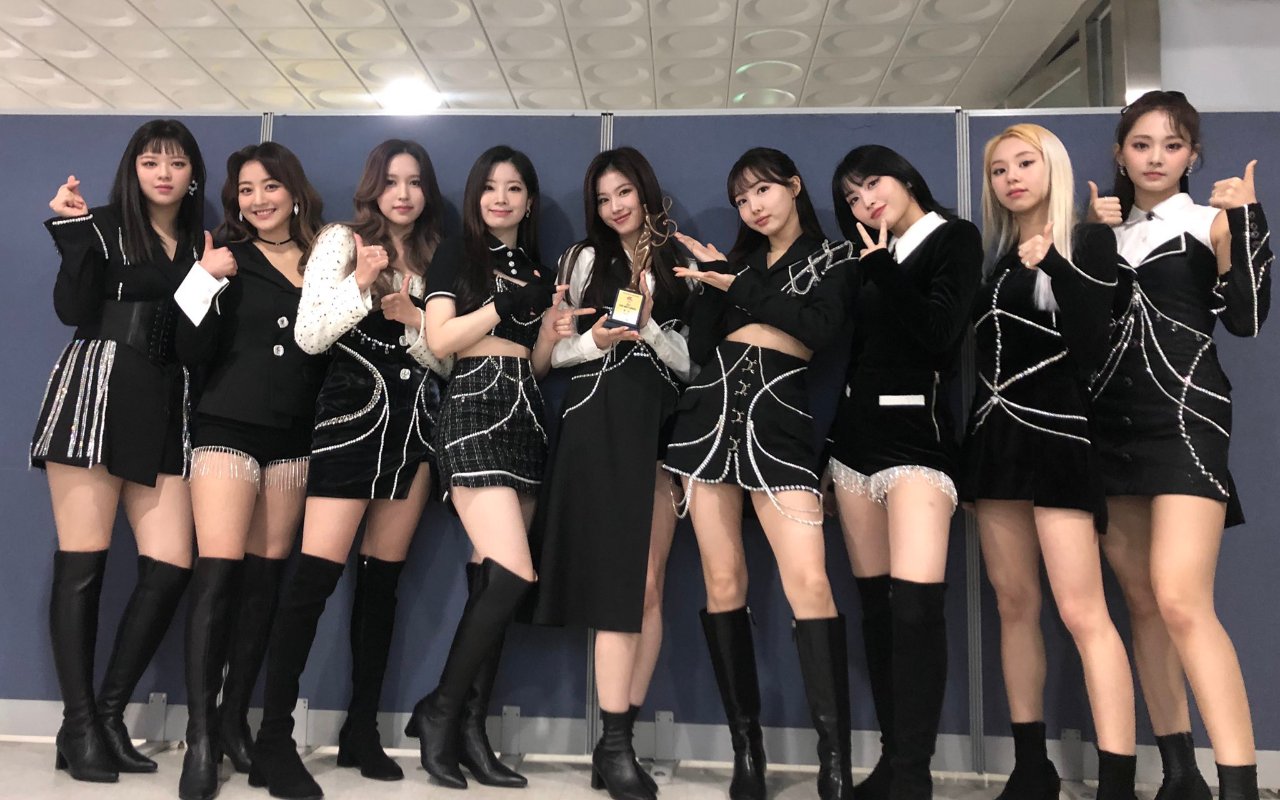 Seoul Music Awards 2021: Jeongyeon TWICE Tampil Mengejutkan Perdana Pasca Hiatus