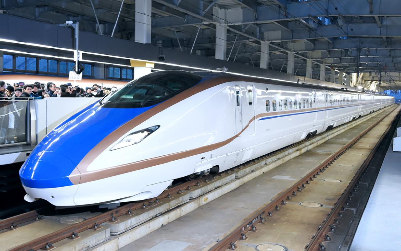 Gaet Wisatawan Jepang  Sulap Kereta  Shinkansen Jadi Ruang 