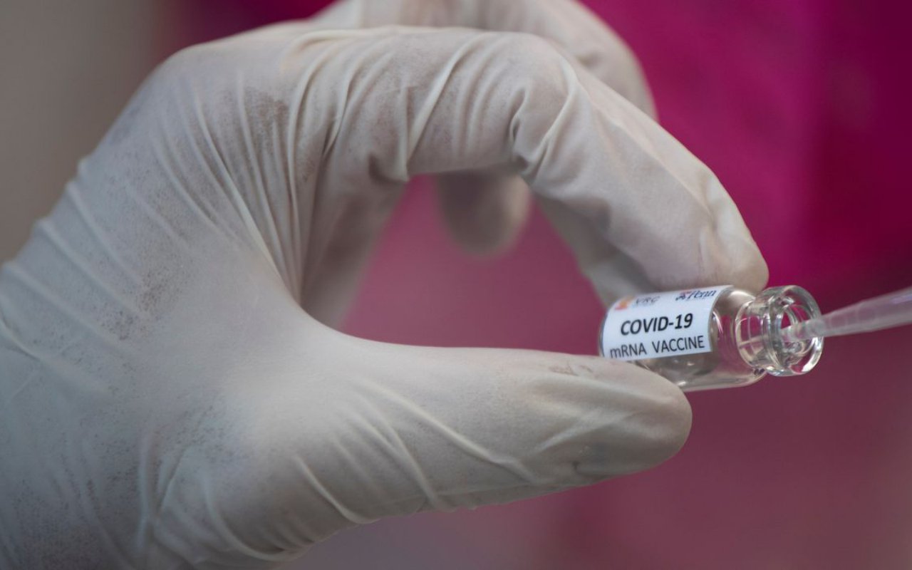 Viral Crazy Rich 'Curi Start' Terima Vaksin COVID-19, Dinkes Jakbar dan Kemenkes Buka Suara