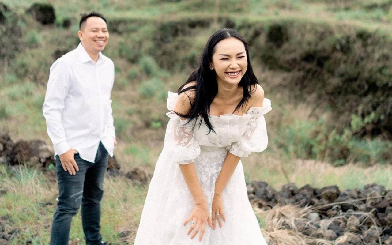Vicky Prasetyo Temui Ayah Kalina Oktarani Usai Isu Tak Direstui Menikah, Ungkap Harapan Ini