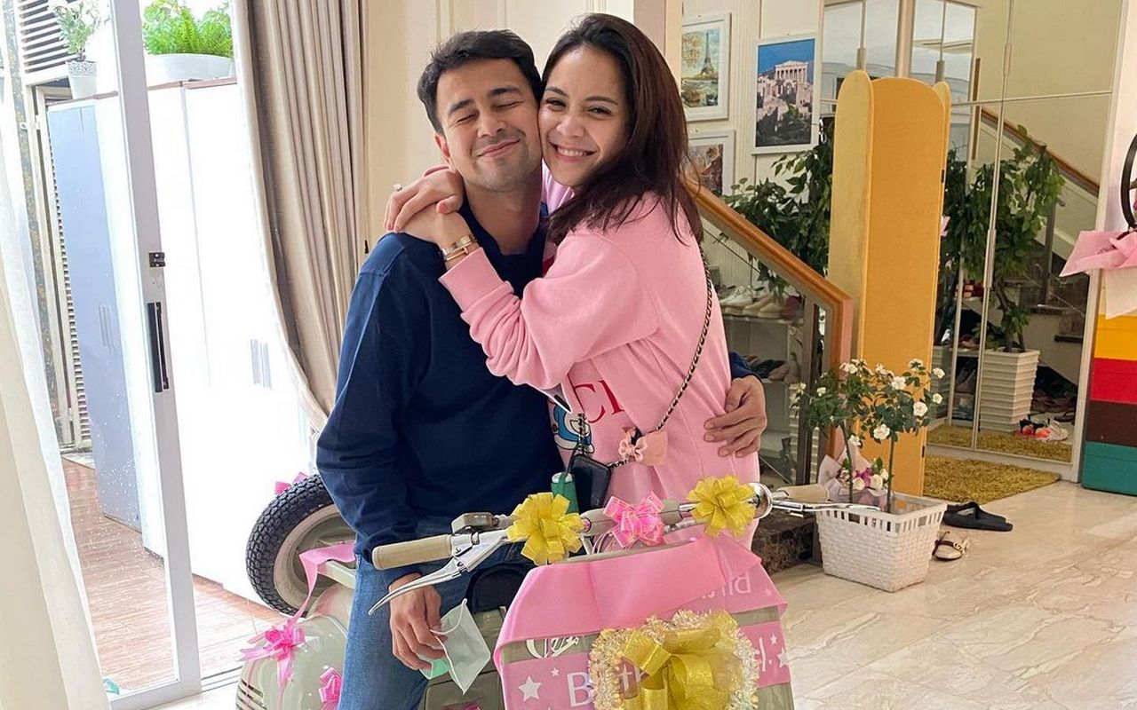  Mendadak Bucin, Ternyata Ini Alasan Raffi Ahmad Kado Cincin Rp3 M Untuk Nagita Slavina