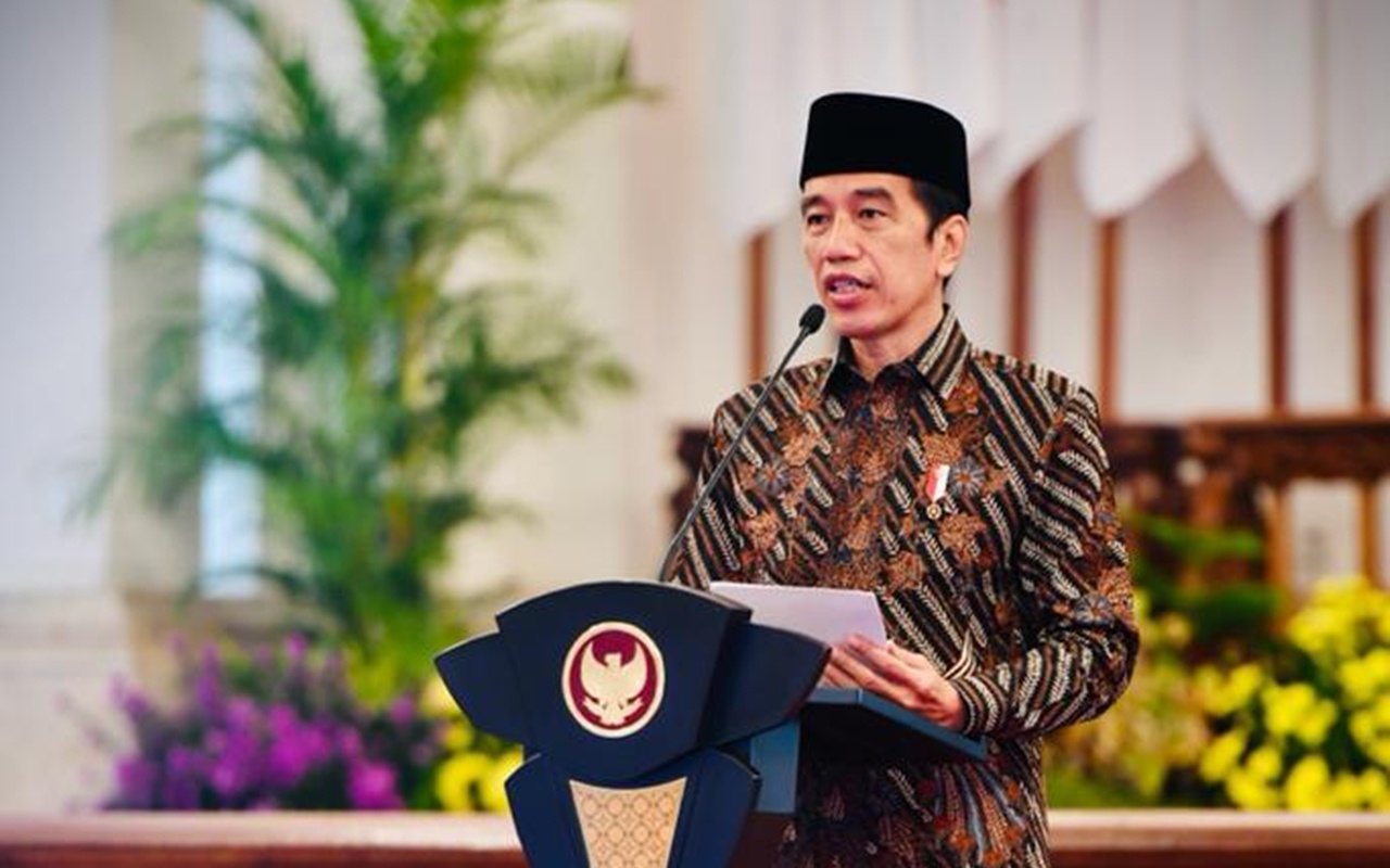 Jokowi Sebut Jatim Siap Diberi Vaksin AstraZeneca, Bakal Dipakai di Pesantren