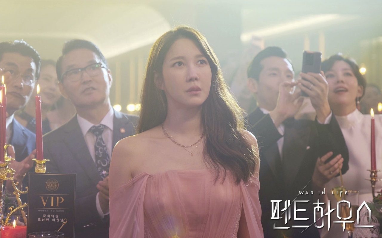 Sosok Misterius Diduga Mantan Suami Lee Ji Ah Muncul di Cuplikan Final 'Penthouse 2'