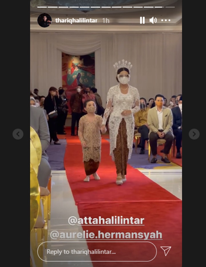 Gandeng Aurel Hermansyah Di Nikahan, Potret Cantik Arsy Pakai Kebaya Bikin Pangling