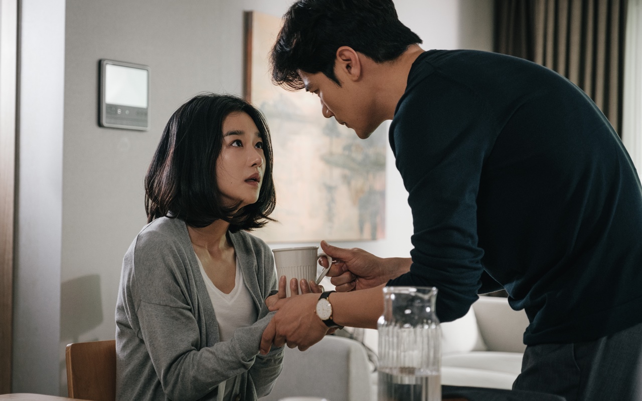 Seo Ye Ji dan Kim Kang Woo Ungkap Rasanya Kerja Bareng di Film 'Recalled'