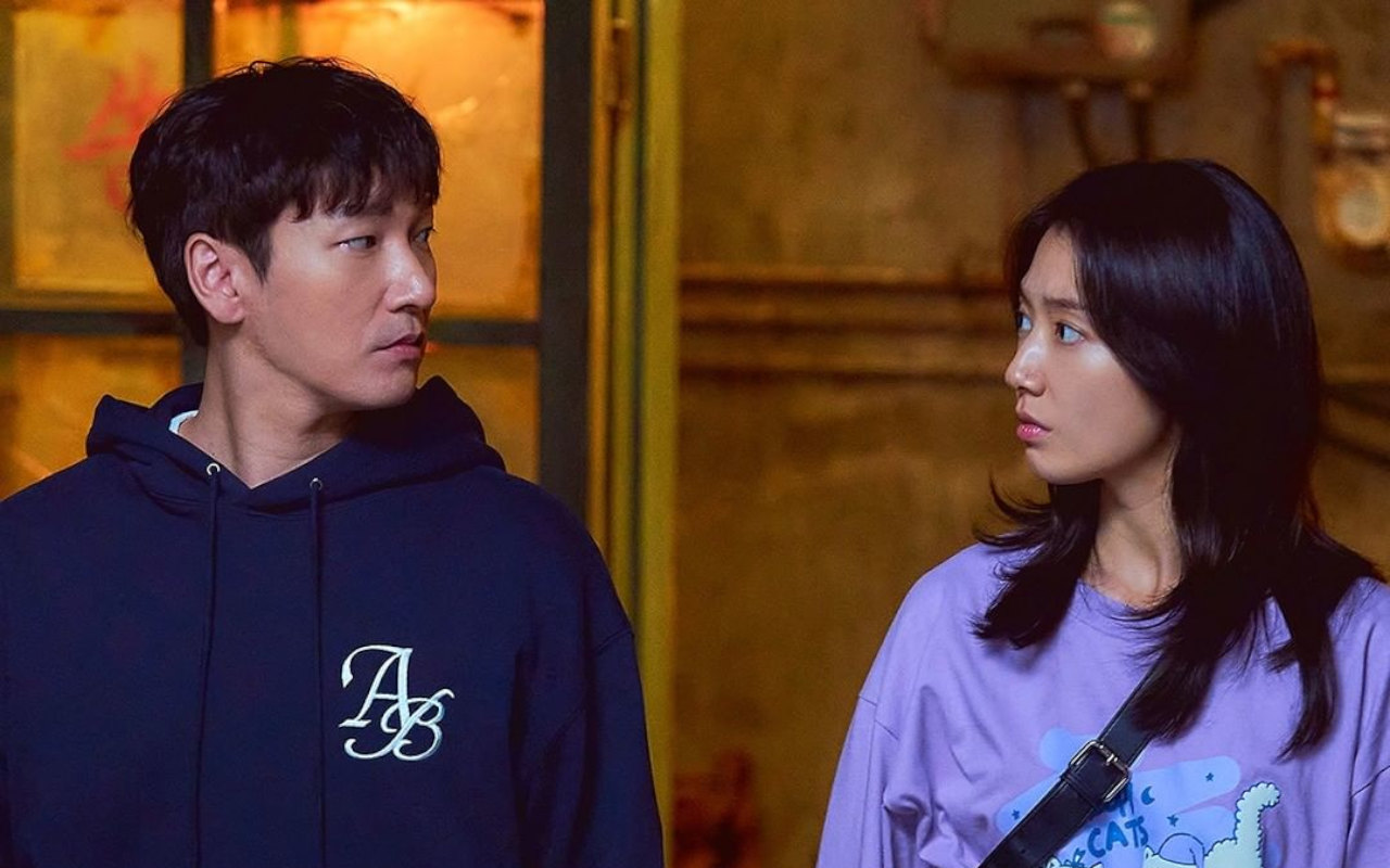 Park Shin Hye dan Cho Seung Woo Ciuman Emosional di 'Sisyphus: The Myth', Begini Proses Syutingnya