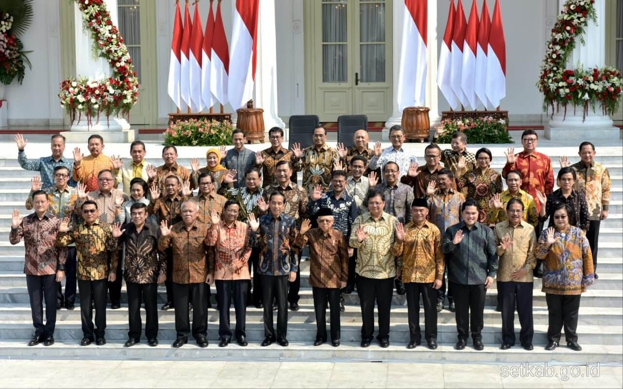 Menengok Kebiasaan Jokowi Umumkan Reshuffle Menteri Di Hari Rabu