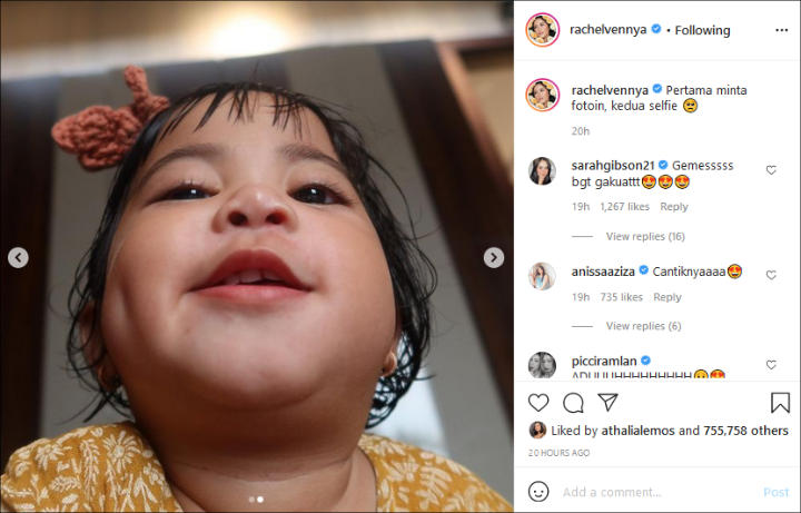 Pose Gemas Putri Rachel Vennya Saat Selfie Bikin Terpesona, Netter: Bisa Gitu Ya?