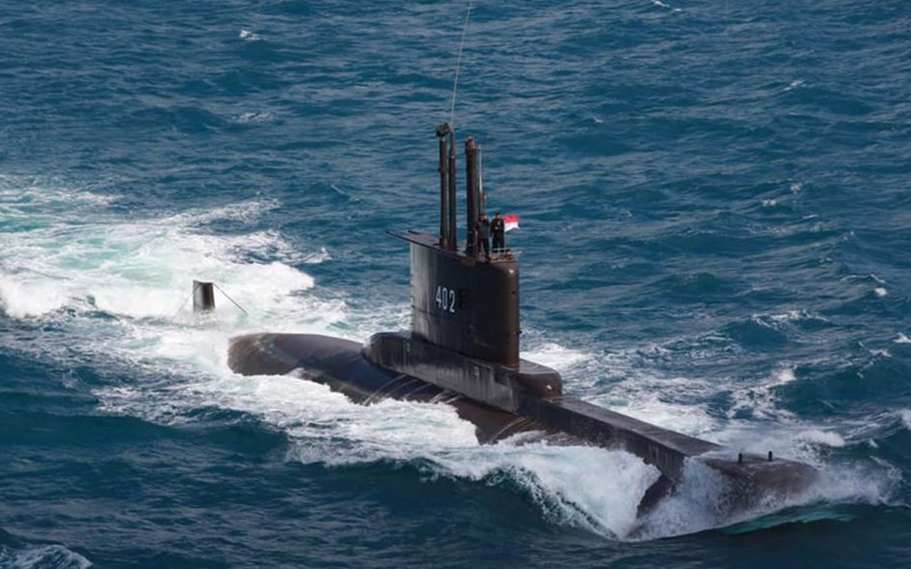 RI Dapat Bantuan Angkatan Laut Tiongkok Untuk Angkat KRI Nanggala-402 Dari Dasar Laut