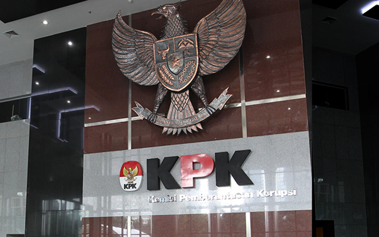 Dapat Penghargaan Dari Jokowi, Direktur KPK Ini Juga Dikabarkan Tak Lolos TWK 